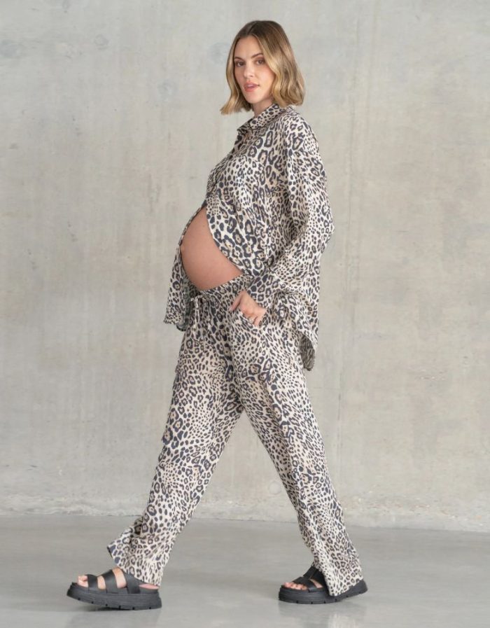animal print πουκαμισο εγκυμοσυνης και θηλασμου σε χαλαρη γραμμη. Οικονομικο πουκαμισο εγκυμοσυνης. Λινο πουκαμισο εγκυμοσυνης και θηλασμου. Αερινο πουκαμισο εγκυμοσυνης. Πουκαμισο εγκυμοσυνης σε μεγαλα νουμερα, Plus size.